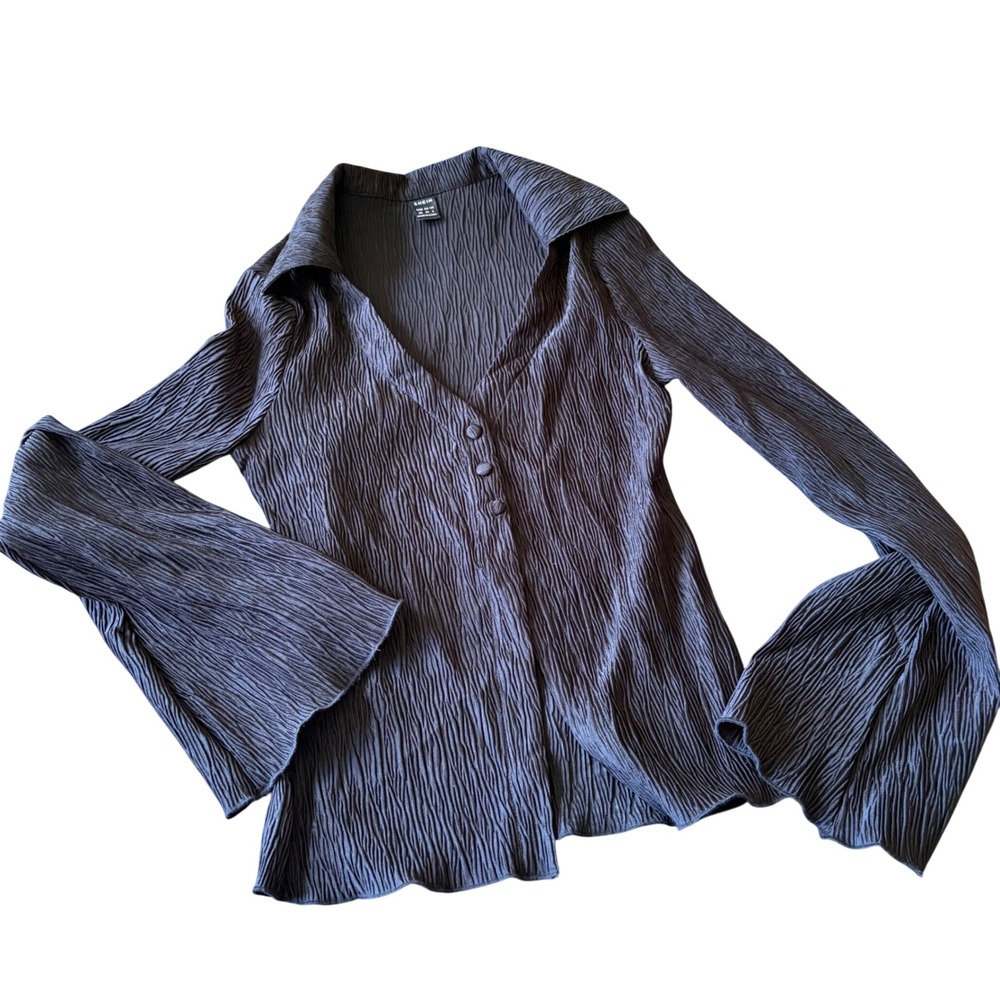 SHEIN Womens Plisse Textured Bell Sleeve V-Neck Button Front Blouse Grey XS